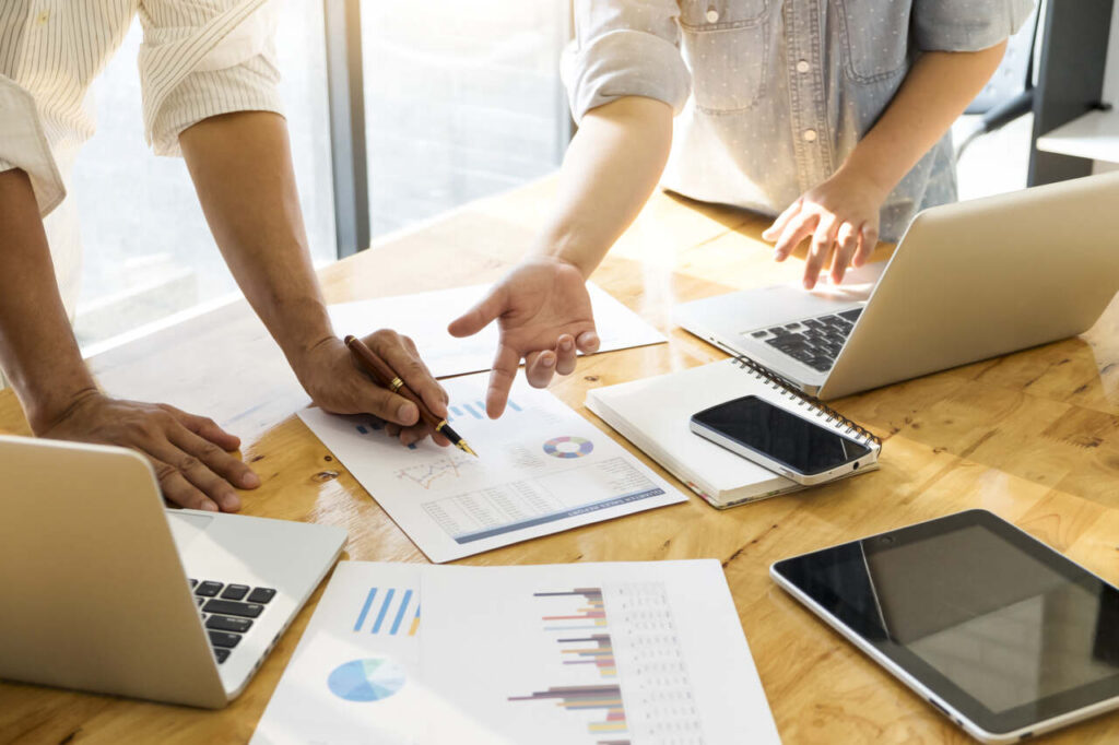 Time de vendas configurando pipeline